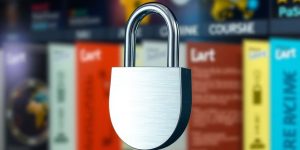 Padlock securing online course content.